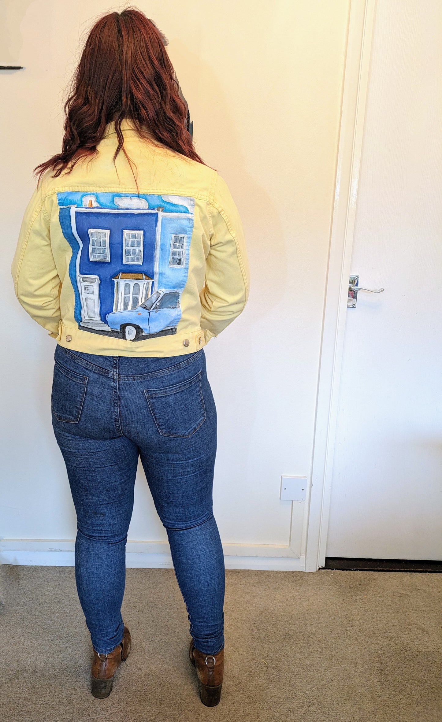 Blue Figaro I – yellow jacket