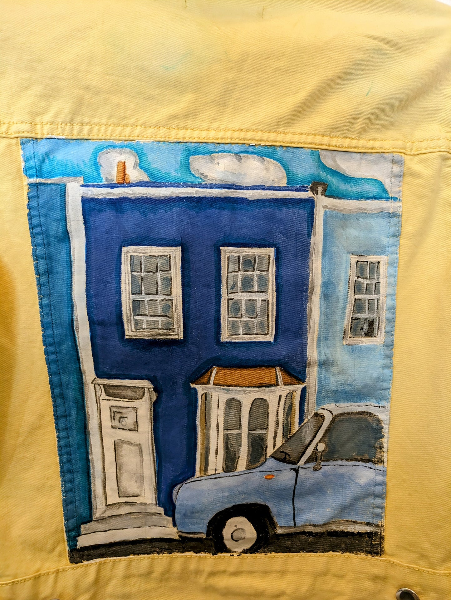 Blue Figaro I – yellow jacket